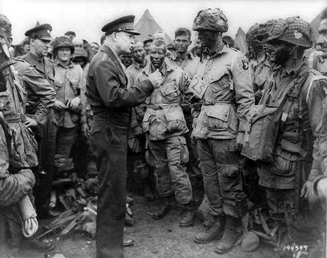 eisenhower-paratroopers-d-day